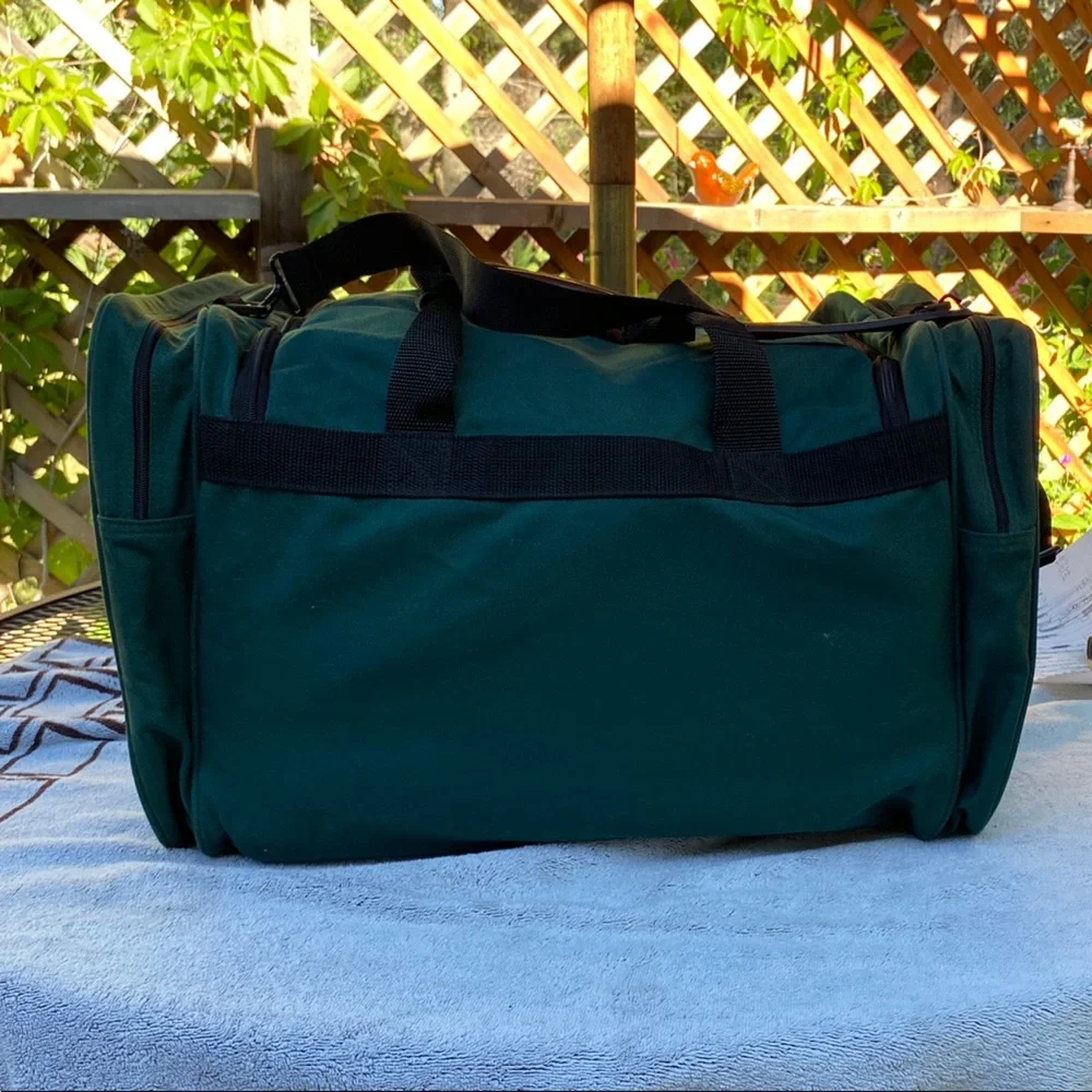 Eddie Bauer XL Travel Bag NWOT